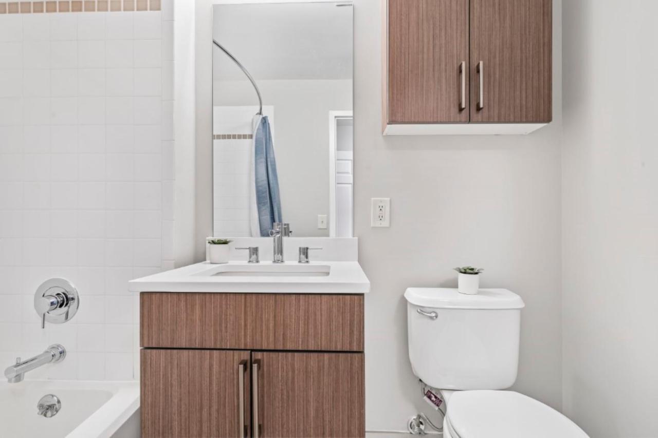 Bluebird Suites Near Newport Centre Jersey City Dış mekan fotoğraf