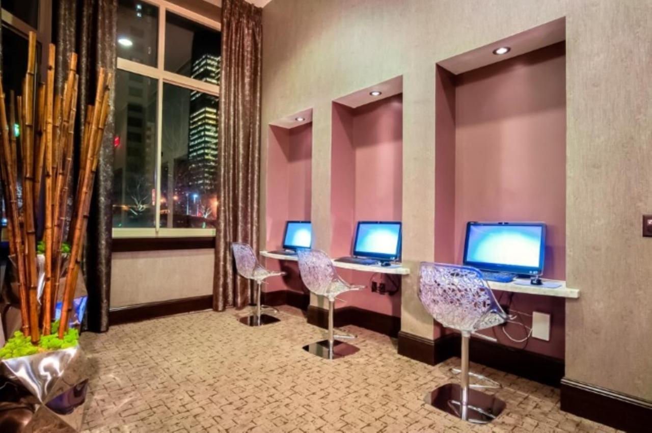 Bluebird Suites Near Newport Centre Jersey City Dış mekan fotoğraf