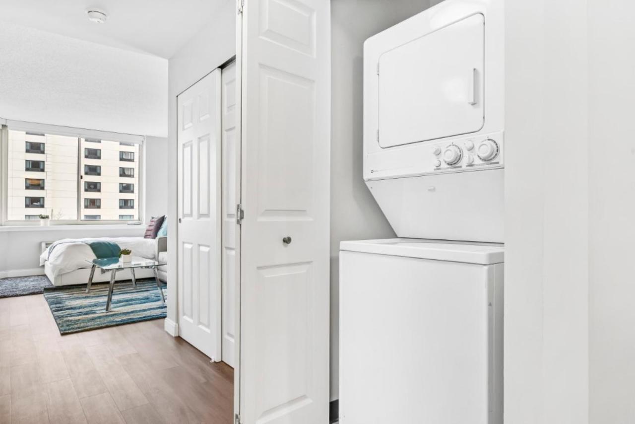 Bluebird Suites Near Newport Centre Jersey City Dış mekan fotoğraf
